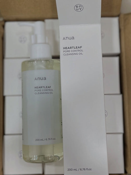 Anua heartleaf pore control oil